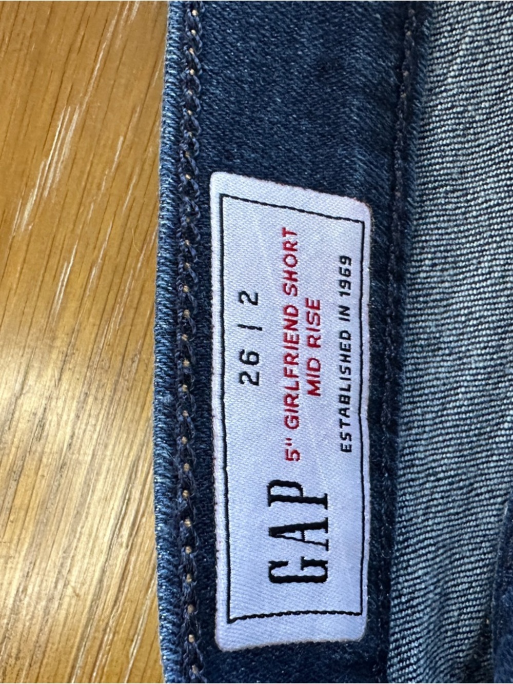 GAP Dark Indigo Rolled-Hem Denim Shorts - Picture 5 of 7